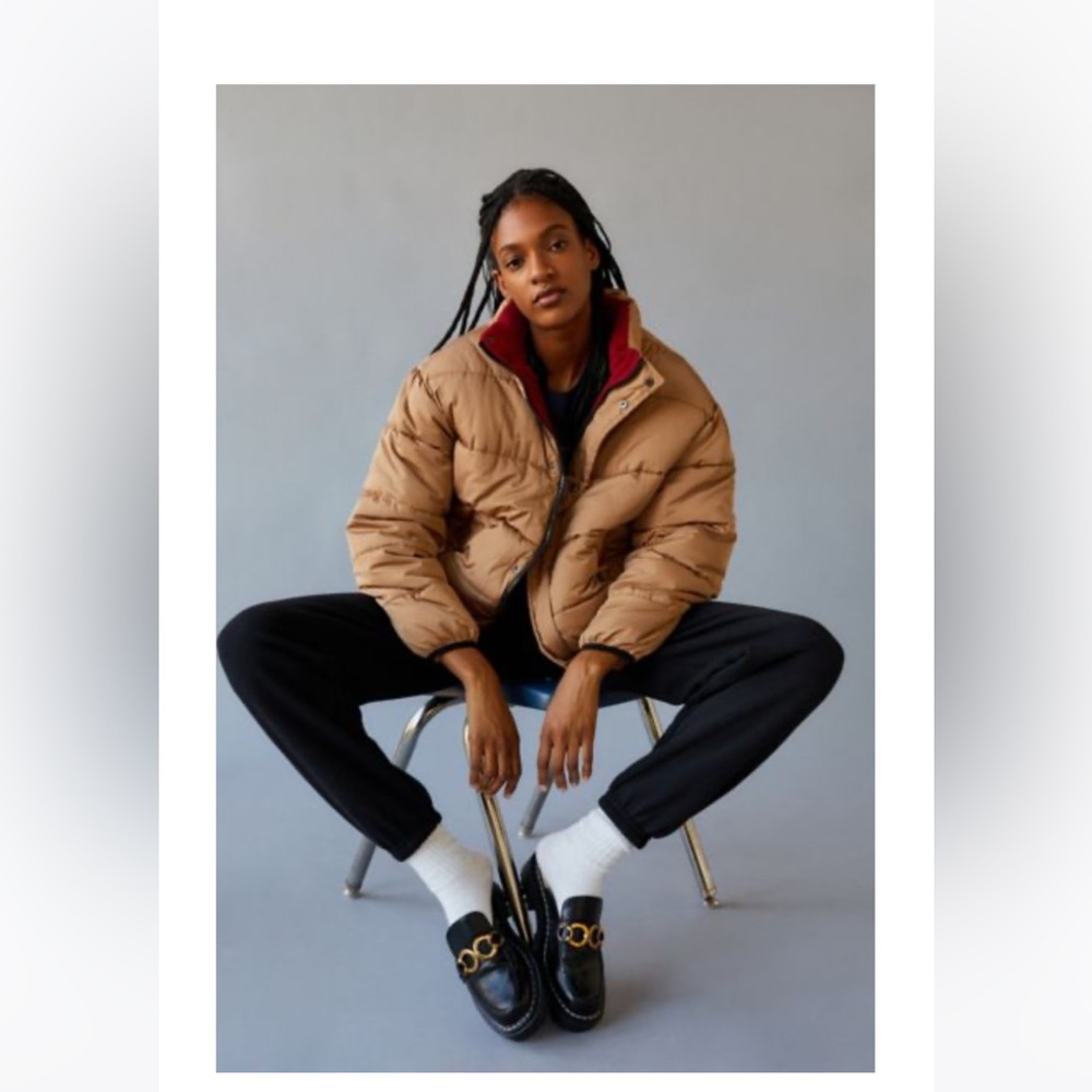 UO '90s Sport Puffer Jacket size M